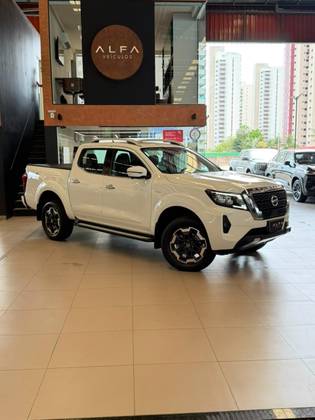 NISSAN FRONTIER 2.3 16V TURBO DIESEL PLATINUM CD 4X4 AUTOMÁTICO NISSAN FRONTIER 2.3 16V TURBO DIESEL PLATINUM CD 4X4 AUTOMÁTICO